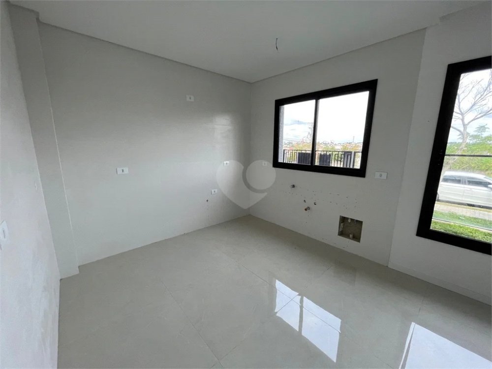 Sobrado à venda com 3 quartos, 120m² - Foto 2