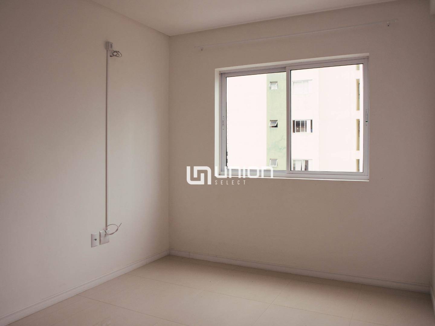 Apartamento à venda com 2 quartos, 57m² - Foto 7