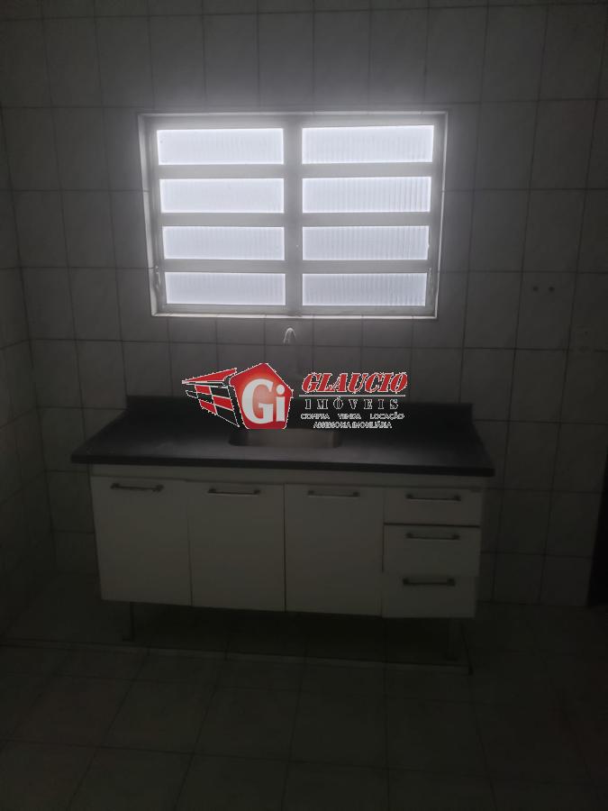 Casa à venda com 2 quartos, 125m² - Foto 26