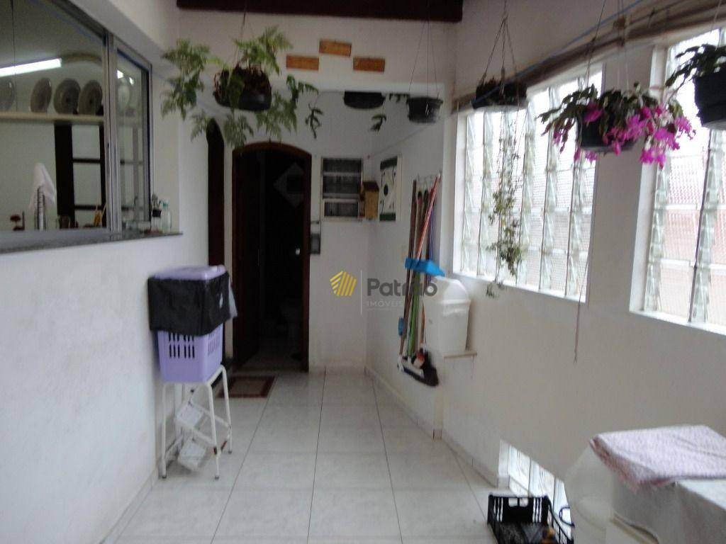 Sobrado à venda com 3 quartos, 200m² - Foto 26