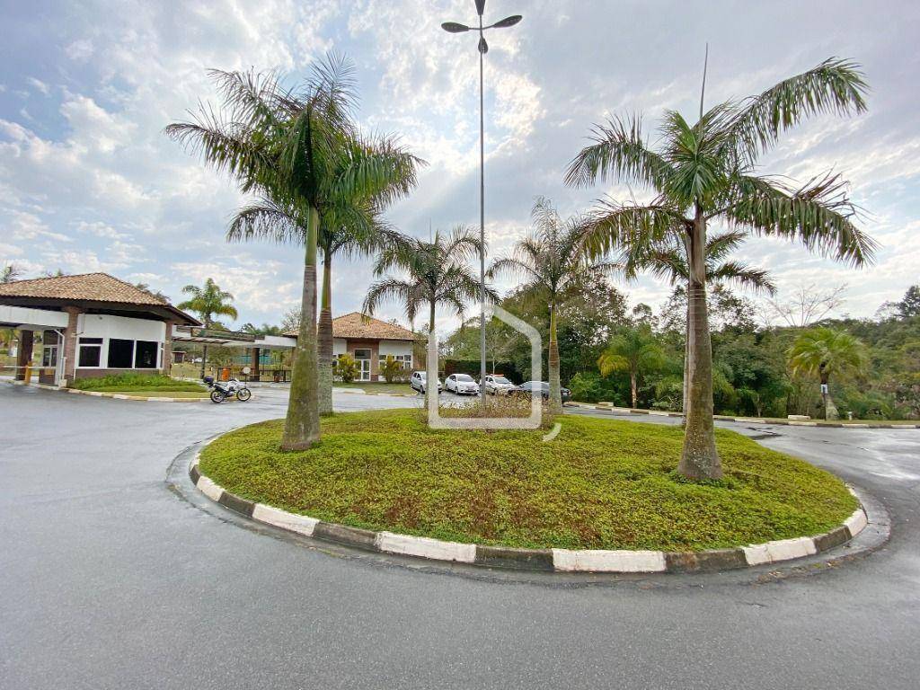 Casa de Condomínio à venda com 3 quartos, 240m² - Foto 46