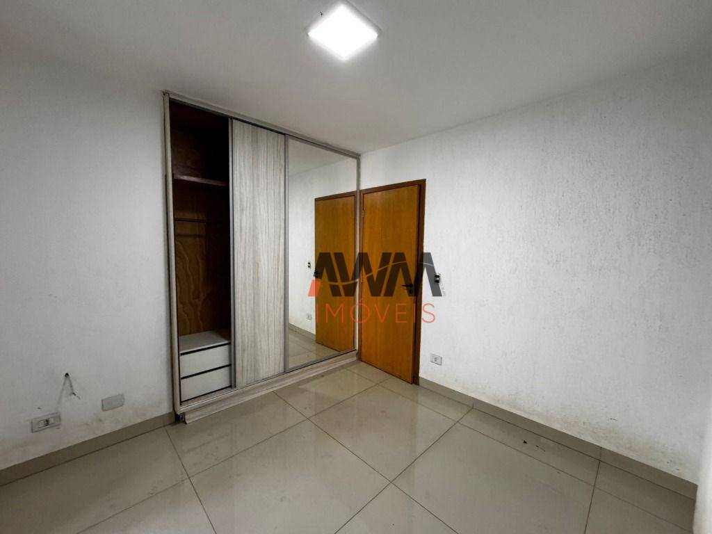 Apartamento à venda com 4 quartos, 140m² - Foto 17
