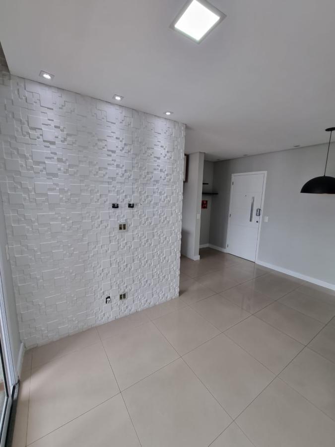 Apartamento à venda com 2 quartos, 53m² - Foto 19