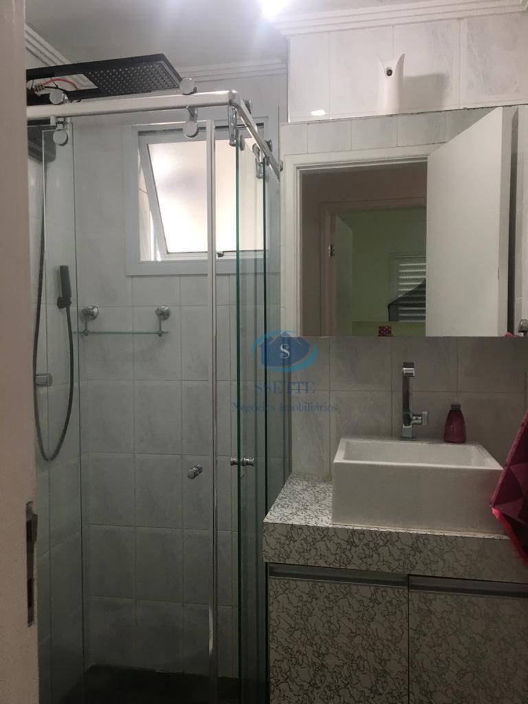 Apartamento à venda com 3 quartos, 66m² - Foto 14