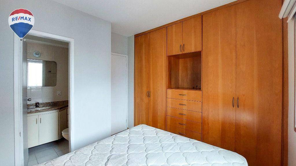 Apartamento para alugar com 3 quartos, 77m² - Foto 22