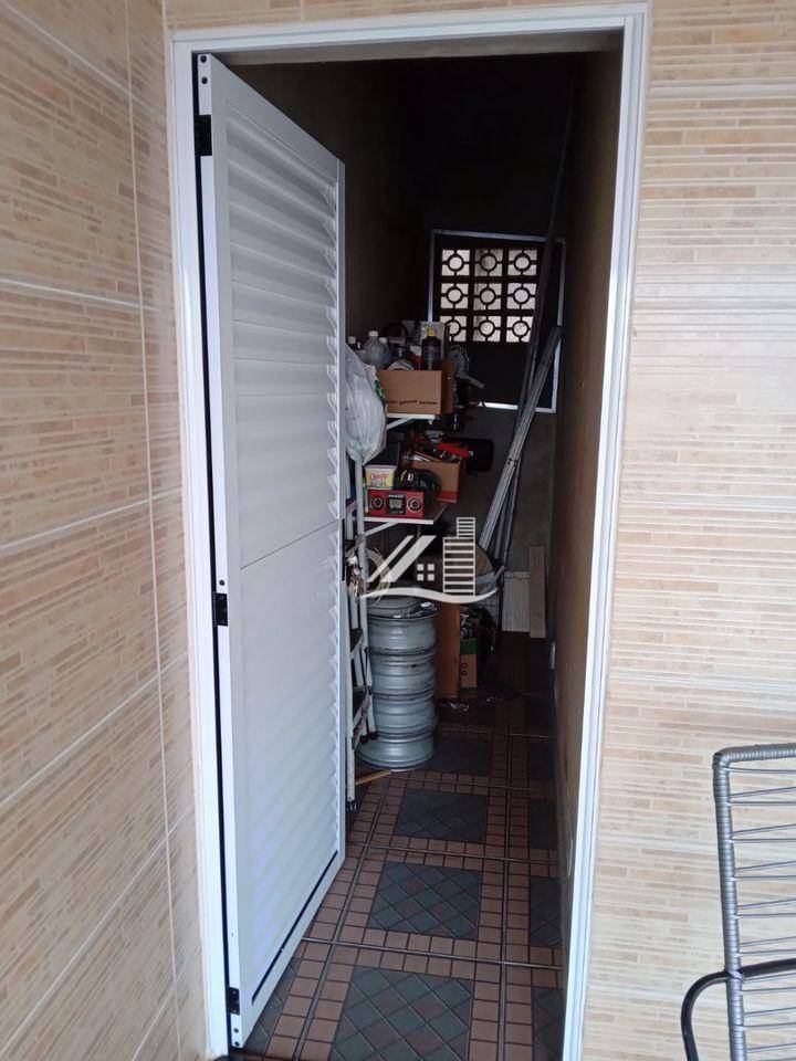 Sobrado à venda com 4 quartos, 175m² - Foto 35