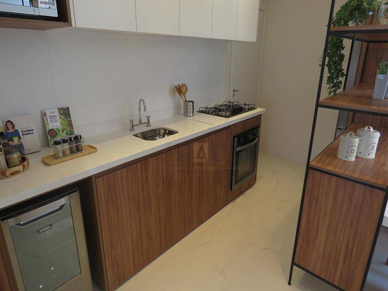 Apartamento à venda com 3 quartos, 134m² - Foto 22