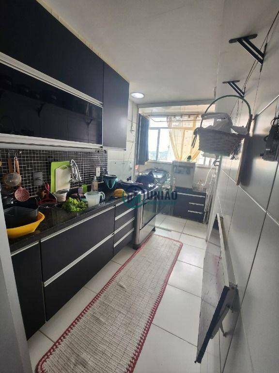 Apartamento à venda com 3 quartos, 72m² - Foto 9