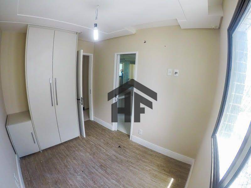 Apartamento à venda com 4 quartos, 125m² - Foto 13