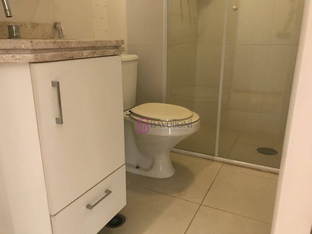 Apartamento para alugar com 2 quartos, 70m² - Foto 15