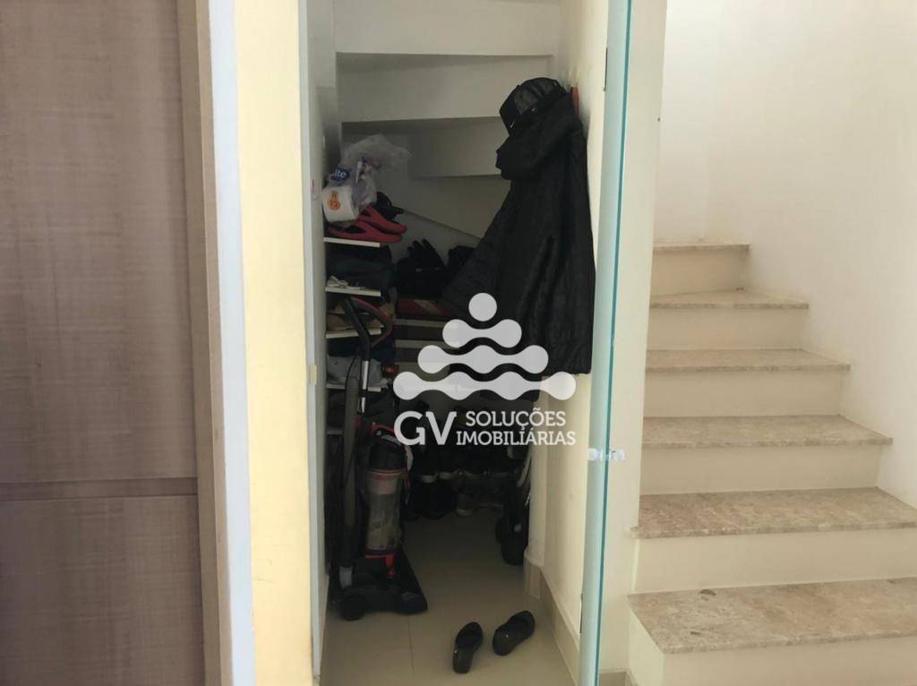 Casa de Condomínio à venda com 3 quartos, 76m² - Foto 2