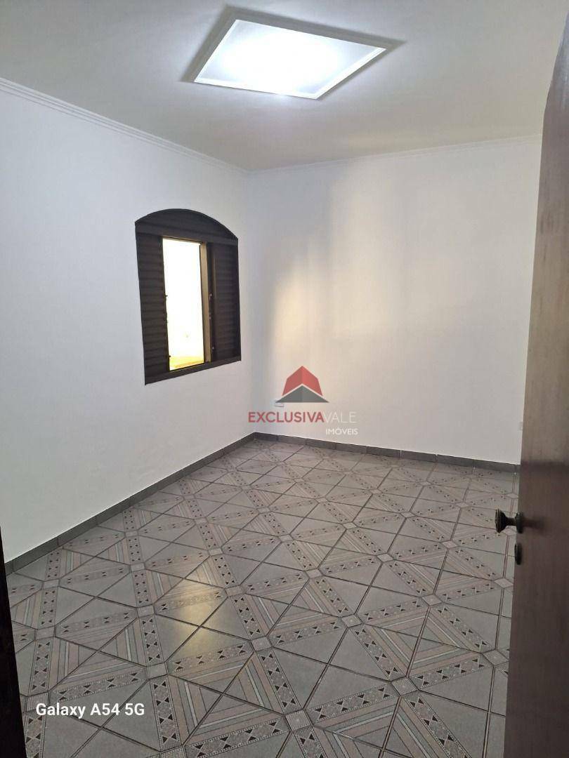Casa à venda com 3 quartos, 94m² - Foto 14