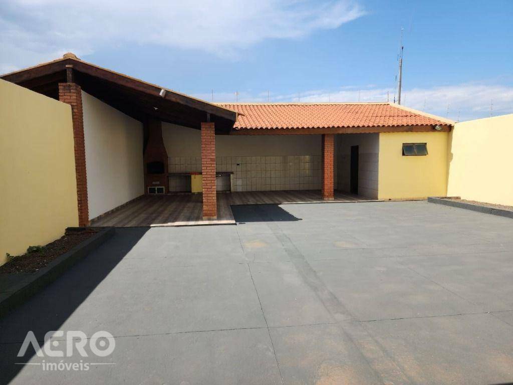 Casa à venda com 1 quarto, 130m² - Foto 12