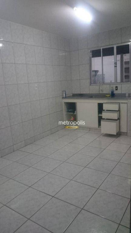 Sobrado à venda com 4 quartos, 210m² - Foto 3