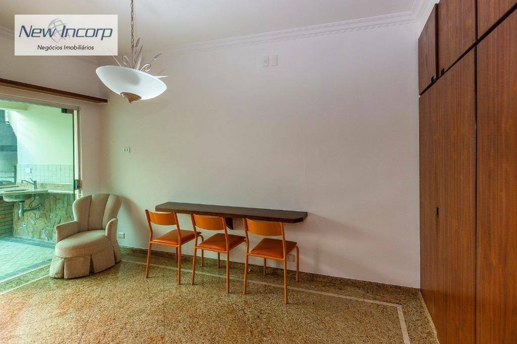 Sobrado à venda com 4 quartos, 220m² - Foto 19