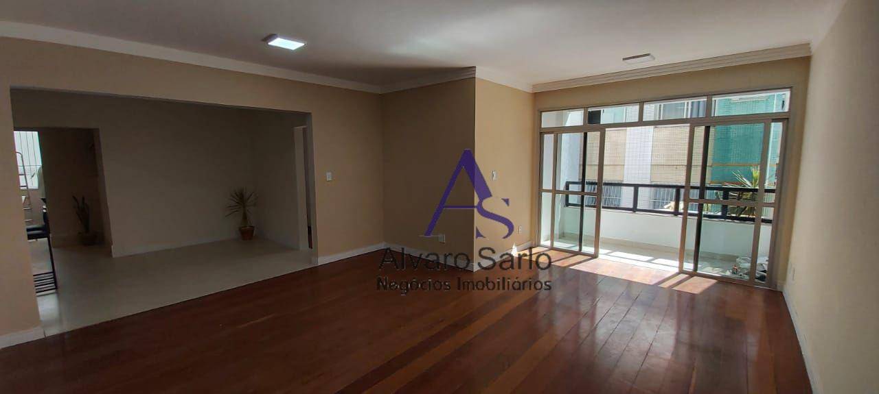 Apartamento à venda com 3 quartos, 127m² - Foto 1