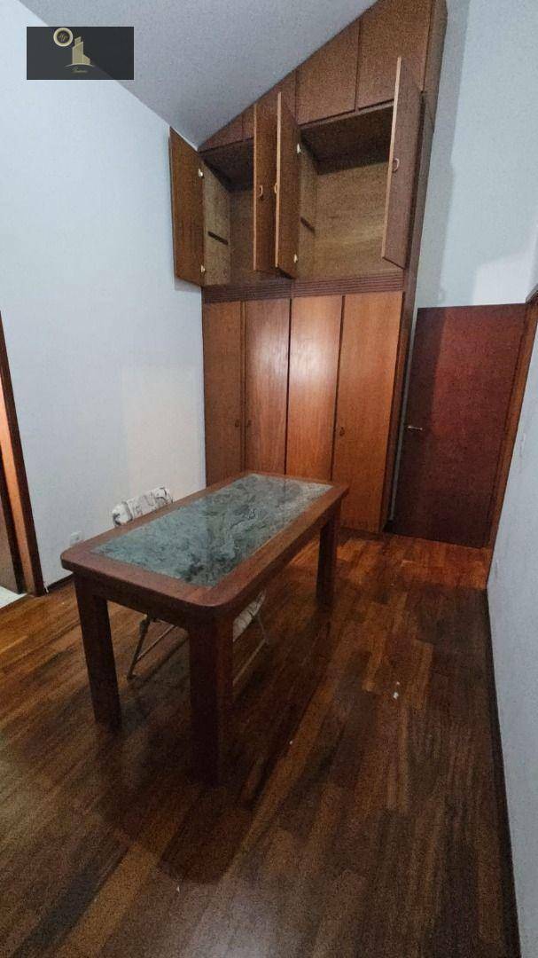 Casa de Condomínio à venda com 4 quartos, 450m² - Foto 25