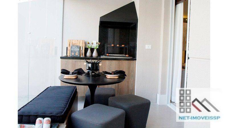 Apartamento à venda com 2 quartos, 80m² - Foto 3