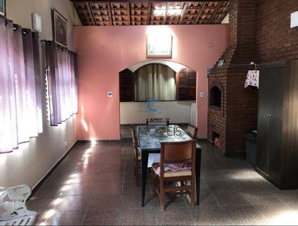 Sobrado à venda e aluguel com 4 quartos, 250m² - Foto 3