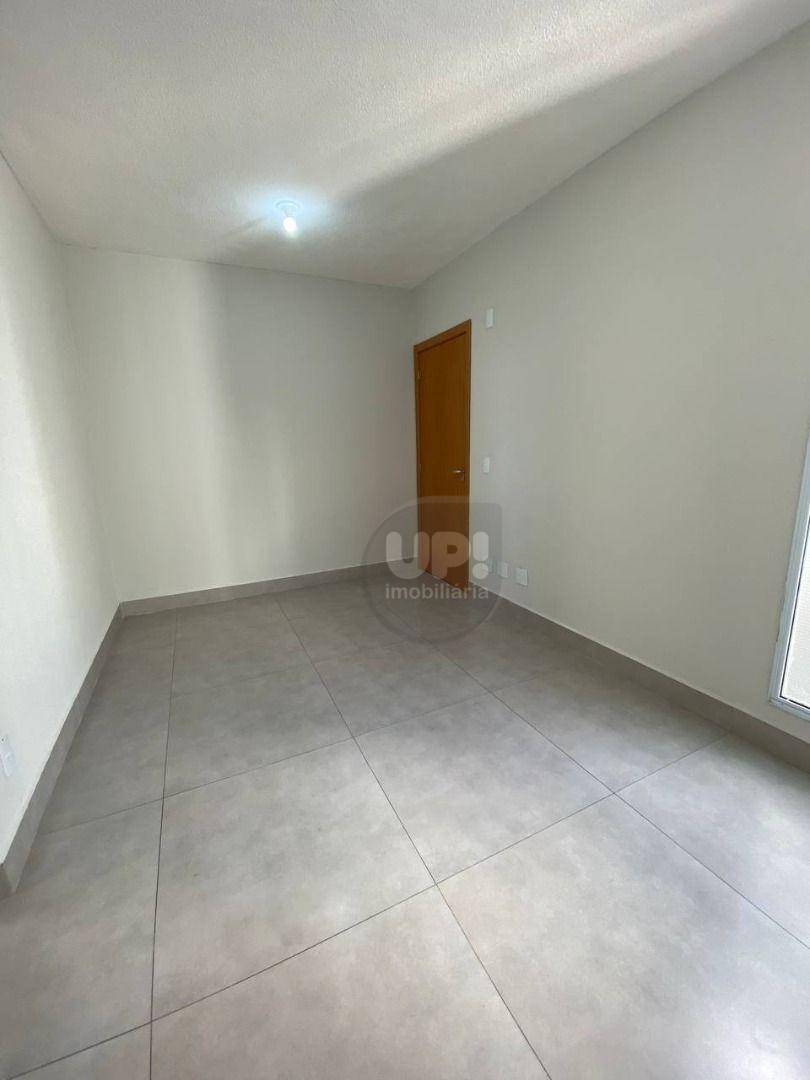 Apartamento à venda com 2 quartos, 40m² - Foto 2