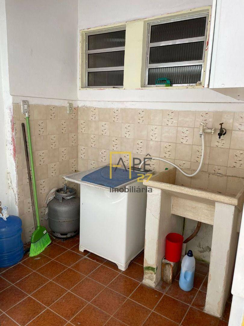 Casa para alugar com 3 quartos, 290m² - Foto 17