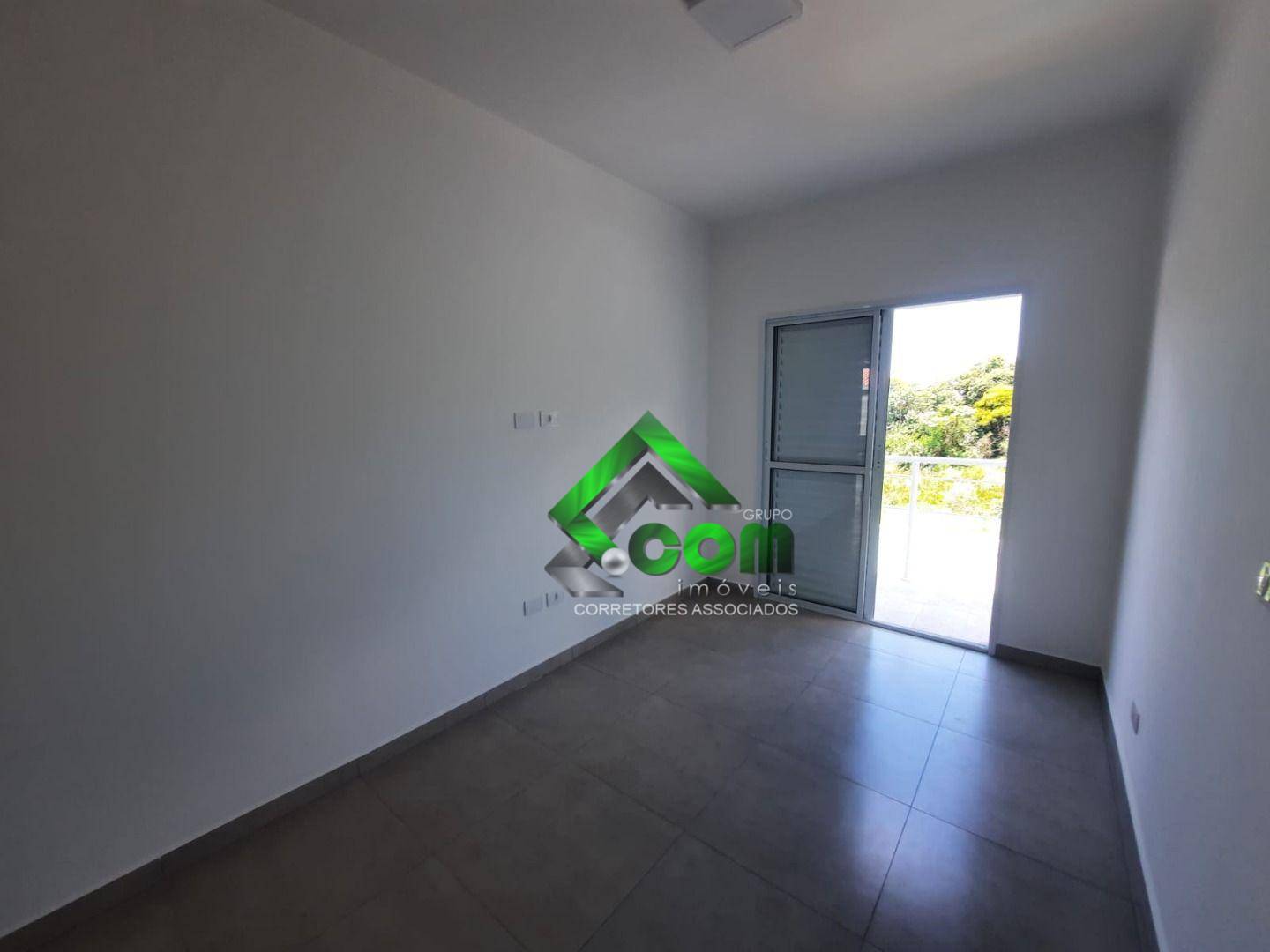 Casa à venda com 2 quartos, 100m² - Foto 17