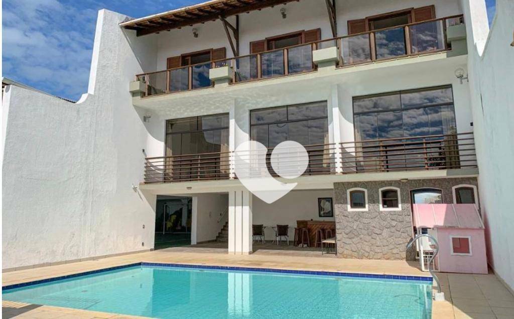 Casa à venda com 5 quartos, 400m² - Foto 3