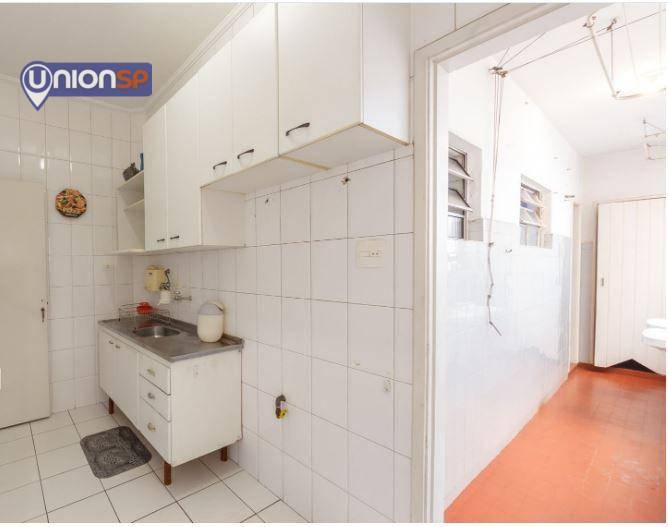 Apartamento à venda com 3 quartos, 157m² - Foto 12