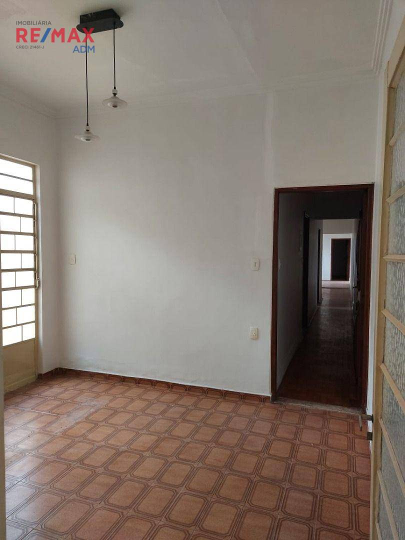 Casa à venda com 2 quartos, 138m² - Foto 12