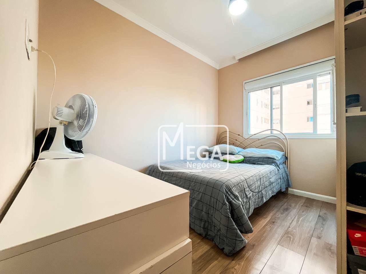 Apartamento à venda com 3 quartos, 132m² - Foto 13