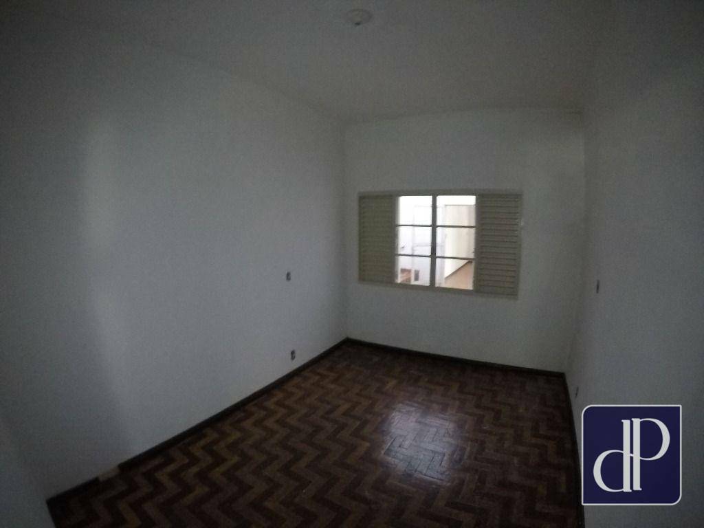 Sobrado à venda com 8 quartos, 468m² - Foto 15