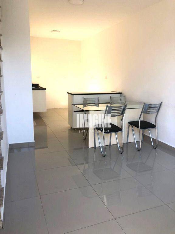 Sobrado à venda com 2 quartos, 94m² - Foto 3