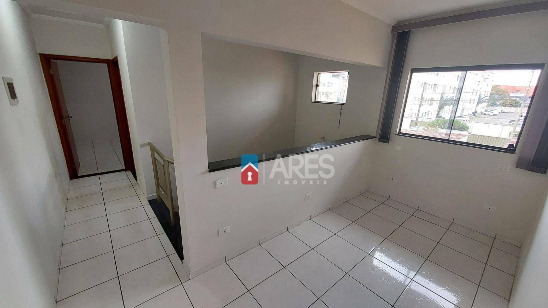 Casa para alugar com 2 quartos, 110m² - Foto 13