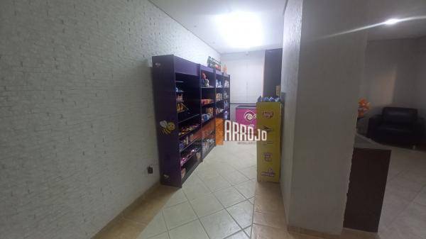 Apartamento à venda com 3 quartos, 70m² - Foto 14