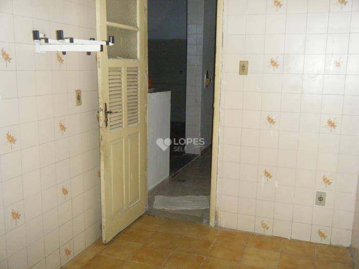 Casa à venda com 3 quartos, 100m² - Foto 16