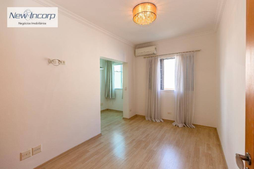 Sobrado à venda com 4 quartos, 220m² - Foto 23