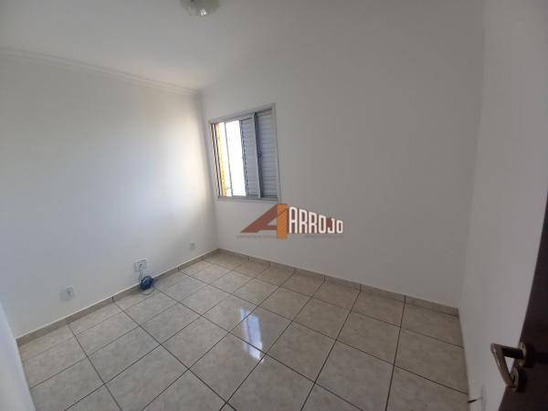 Apartamento à venda com 2 quartos, 50m² - Foto 10