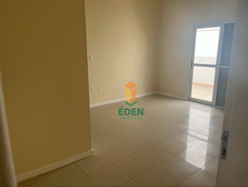 Casa de Condomínio à venda com 3 quartos, 269m² - Foto 23