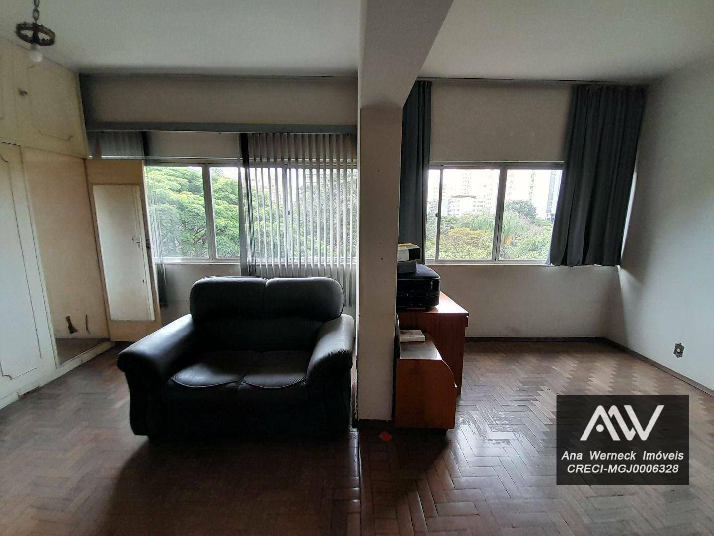 Apartamento à venda com 5 quartos, 180m² - Foto 9