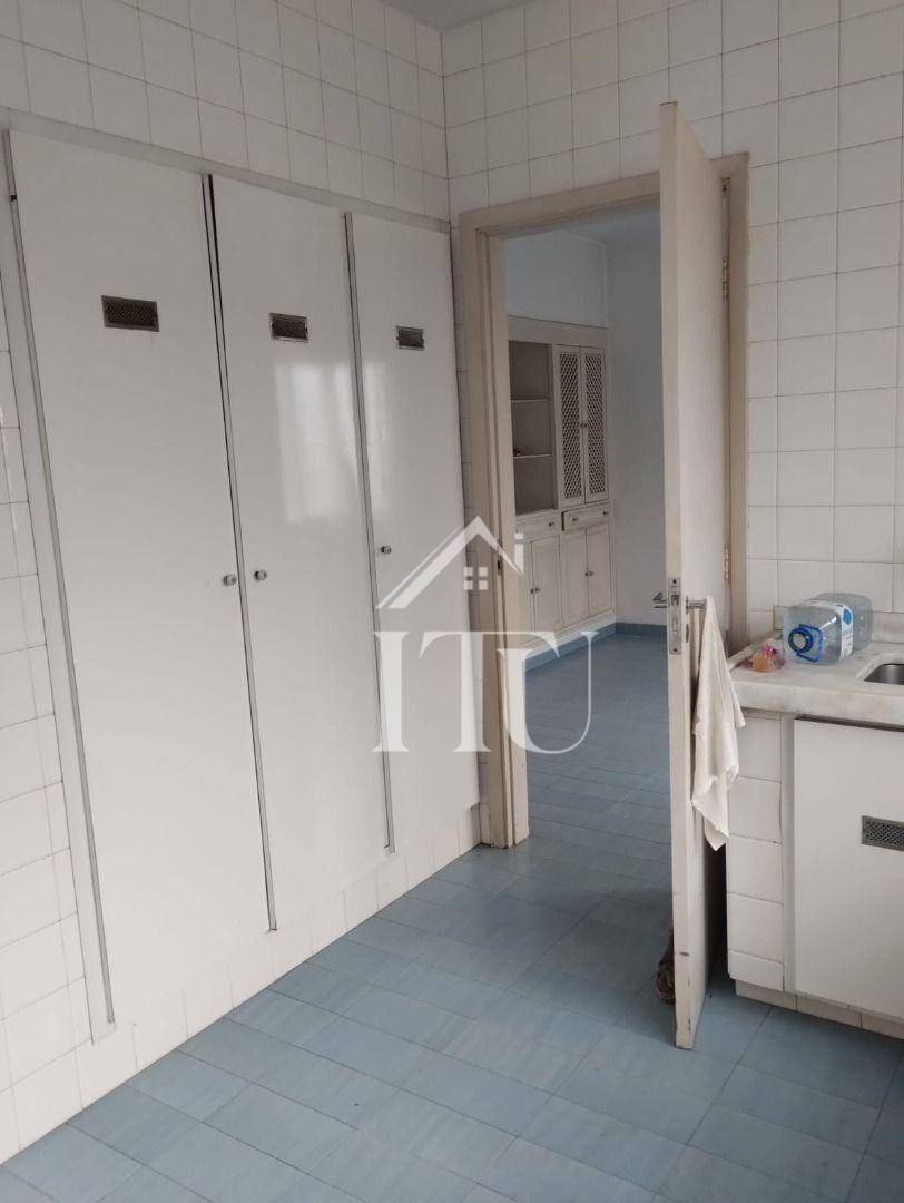 Casa à venda com 3 quartos, 290m² - Foto 15