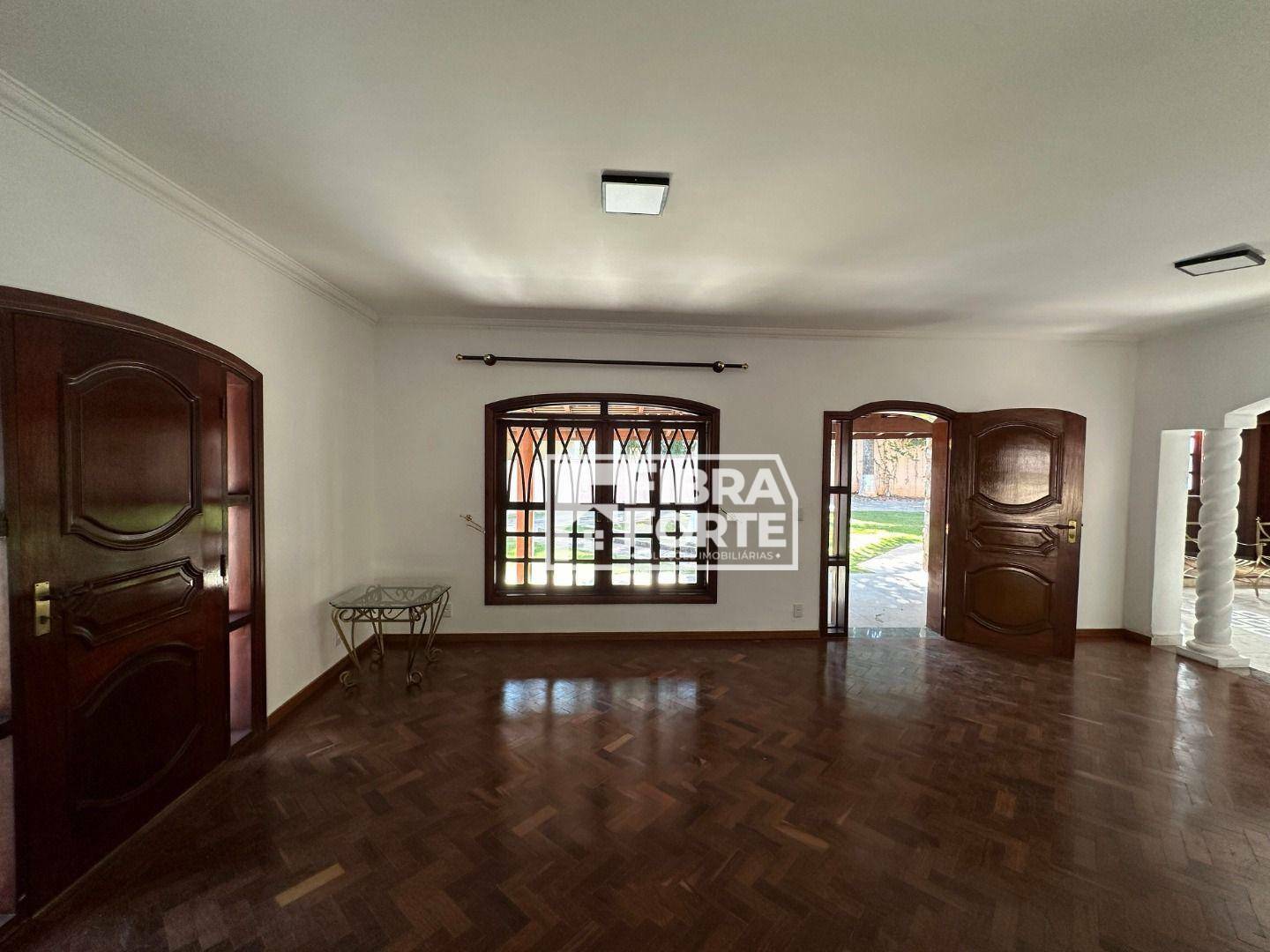 Casa de Condomínio para alugar com 4 quartos, 600m² - Foto 14