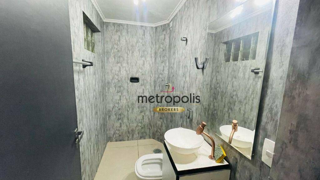 Sobrado para alugar com 3 quartos, 254m² - Foto 29
