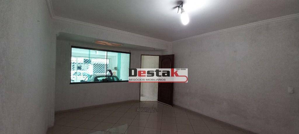 Sobrado à venda com 3 quartos, 160m² - Foto 4