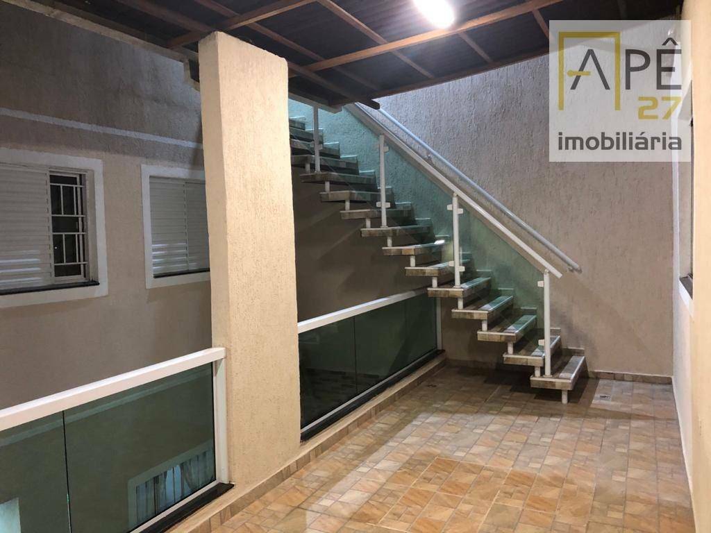 Sobrado à venda com 3 quartos, 300m² - Foto 14