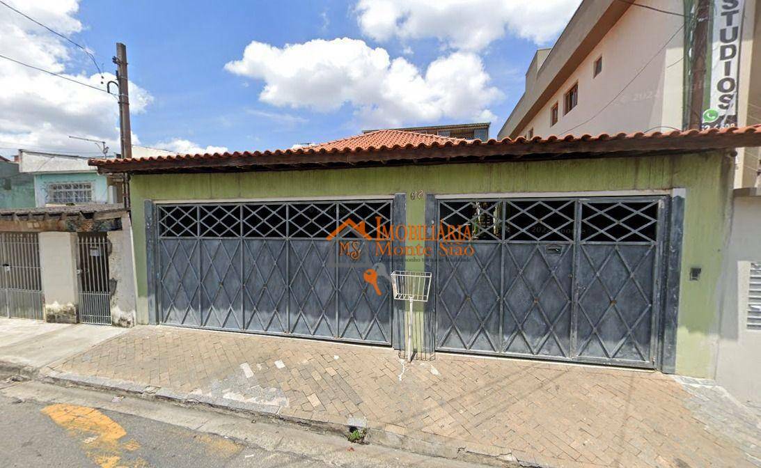 Casa à venda com 4 quartos, 240m² - Foto 2