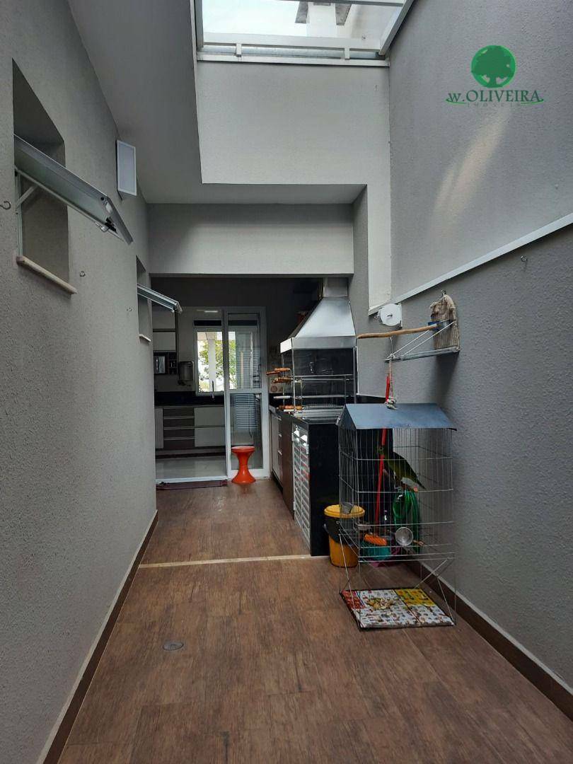 Casa à venda com 3 quartos, 105m² - Foto 22