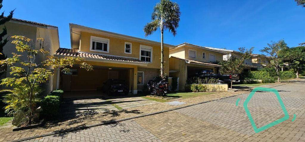 Casa de Condomínio à venda com 4 quartos, 260m² - Foto 1