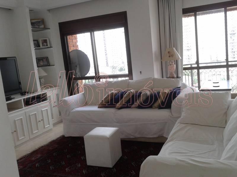 Apartamento à venda com 3 quartos, 169m² - Foto 1