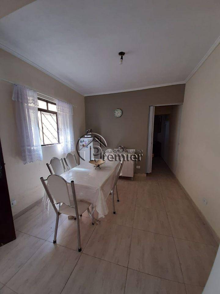 Casa à venda com 3 quartos, 185m² - Foto 11