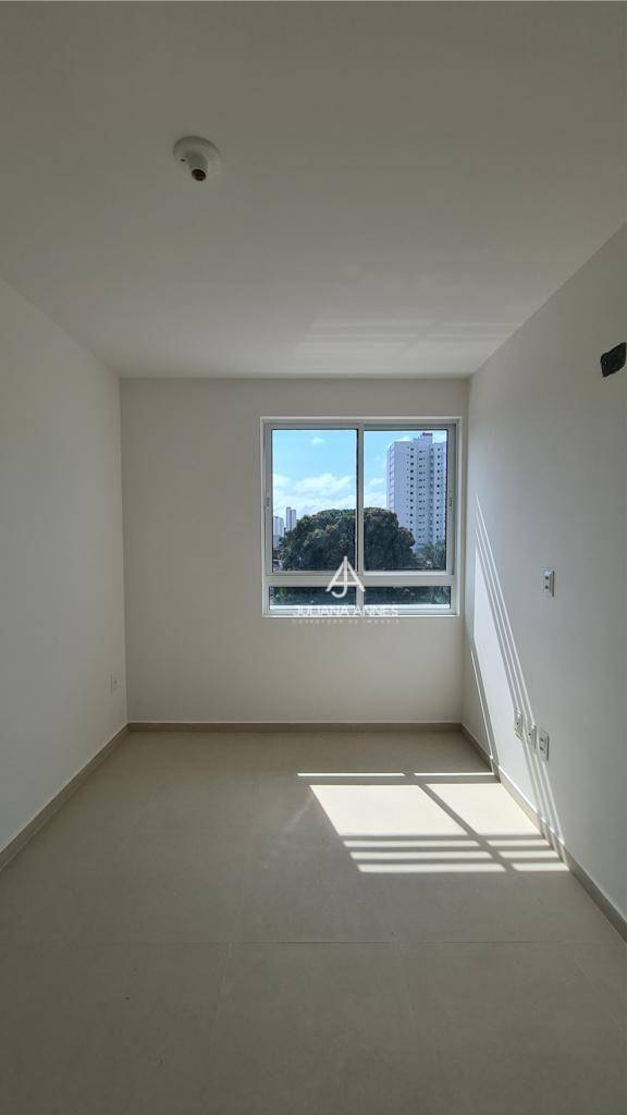 Apartamento à venda com 2 quartos, 57m² - Foto 12